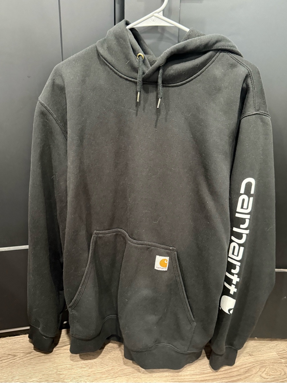 Carhartt Men’s Black Crewneck Sweatshirt with Logo Sleeve